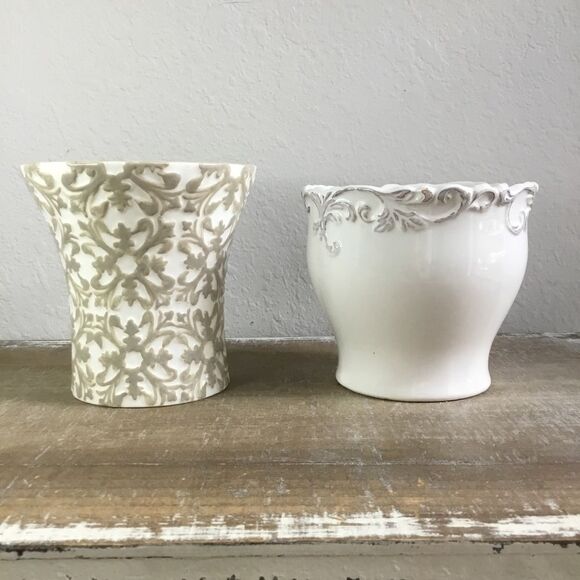 Planter bundle - one Fleur de Lis geometric design & one with floral scroll top - Picture 2 of 7